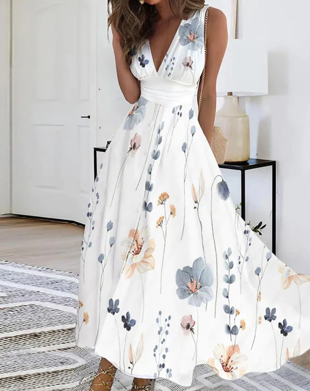Women's Maxi Dress - Sleeveless V-Neck - Floral Print - Flowing A-Line Elegant Fit