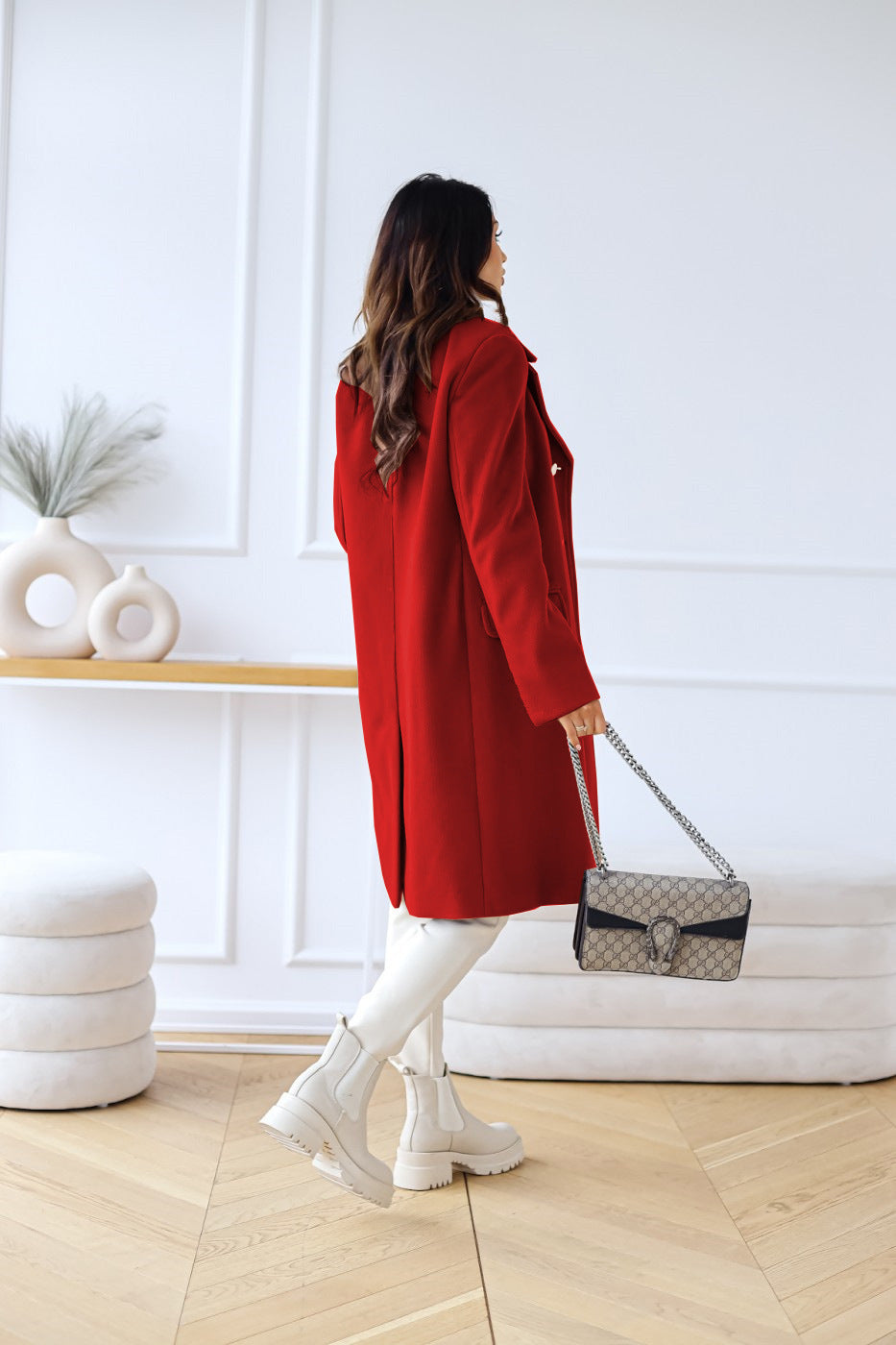 Women’s Wool Coat – Tailored Fit – Double Breasted – Full Length – Classic Lapel