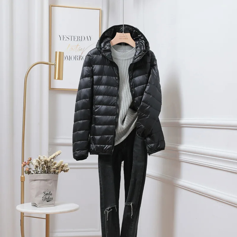 Women’s Puffer Jacket – Hooded Design – Quilted – Standard Fit – Packable