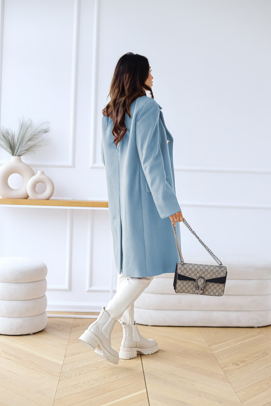 Women’s Wool Coat – Tailored Fit – Double Breasted – Full Length – Classic Lapel