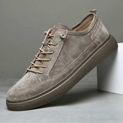 Men’s Low-Top Trainers – Suede Finish – Lace-Up – Cushioned Ankle – Casual Wear