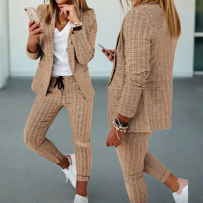 Women’s Blazer and Trousers Set - Soft Woven - Classic Checkered Pattern