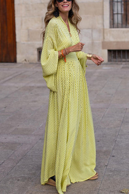 Women's Maxi Dress - V-Neck - Cinched Waist - Flowing Three-Quarter Sleeves - Checkered Pattern