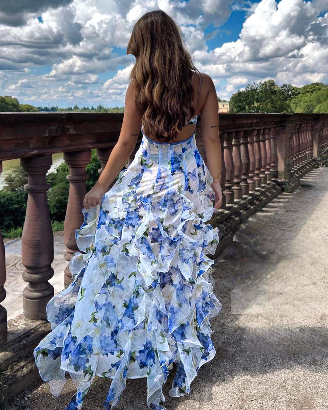 Women’s Maxi Dress – Slim Fit – Ruffled Skirt – Floral Pattern – Lightweight Fabric