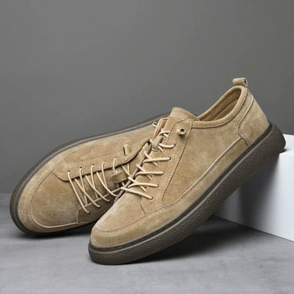 Men’s Low-Top Trainers – Suede Finish – Lace-Up – Cushioned Ankle – Casual Wear