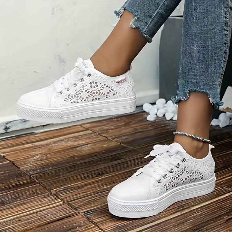 Women’s Sneakers – Lace Upper – Low Ankle – Breathable Lightweight Fit – Casual Style