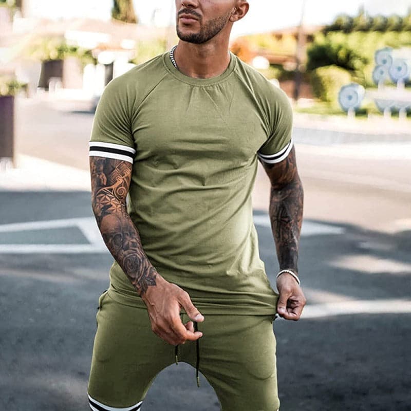Men’s Athletic Set – Slim Fit – Breathable Stretch Fabric – Short Sleeve & Drawstring Shorts