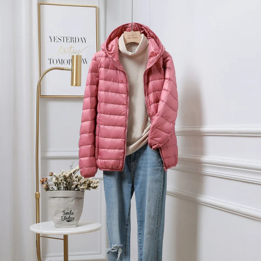 Women’s Puffer Jacket – Hooded Design – Quilted – Standard Fit – Packable