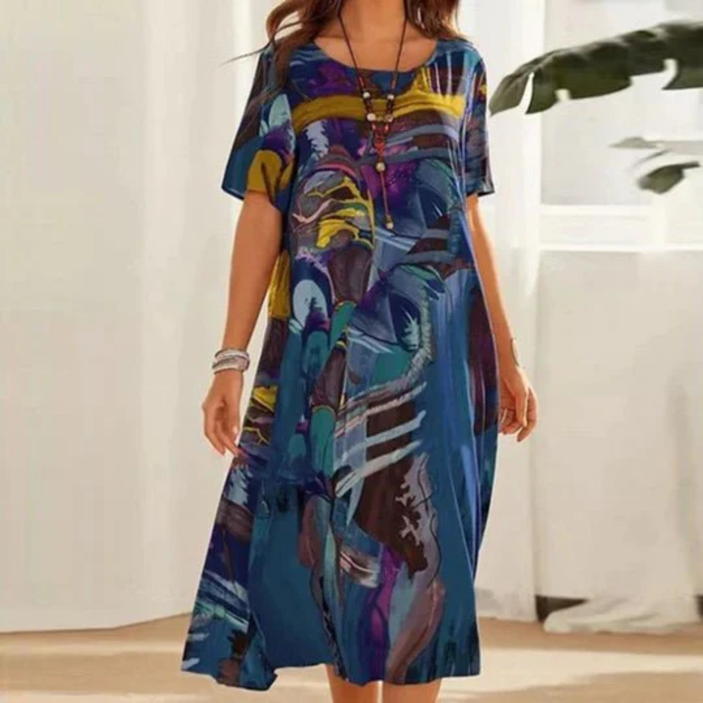 Women's Midi Dress - Flowy Fit - Short Sleeve - Round Neck - Abstract Floral Print