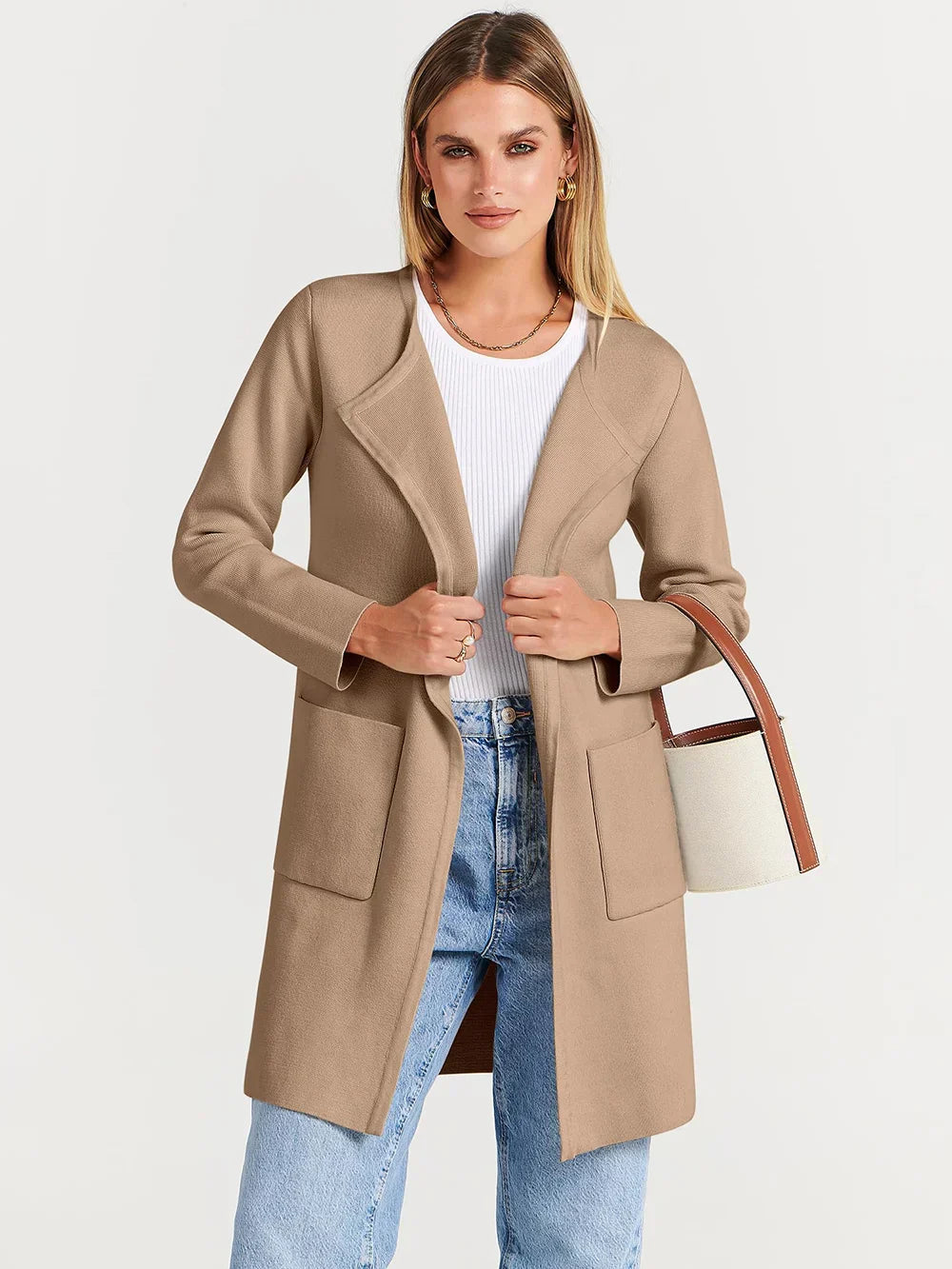 Women’s Coat – Wool Blend – Relaxed Fit – Knee Length – Wide Lapel – Minimalist Style