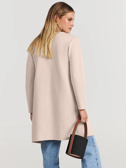 Women’s Coat – Wool Blend – Relaxed Fit – Knee Length – Wide Lapel – Minimalist Style