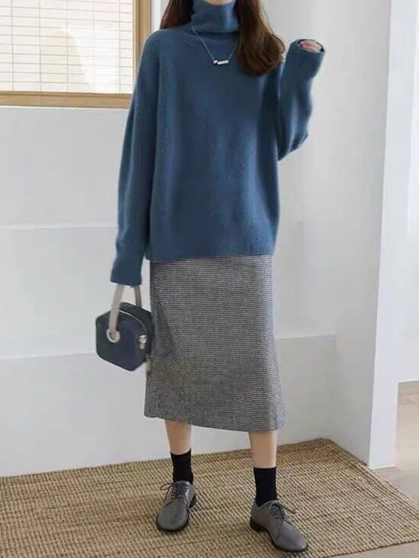 Women’s Turtleneck Sweater – Wool Blend – Relaxed Fit – Ribbed Hem – Hip Length