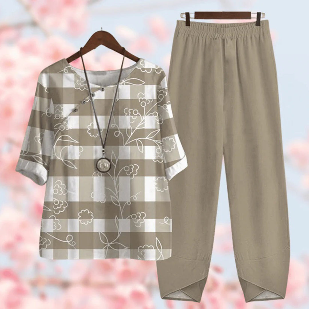 Women’s Two-Piece Set – Relaxed Fit – Cotton Blend – Elbow Sleeve – Button Detail