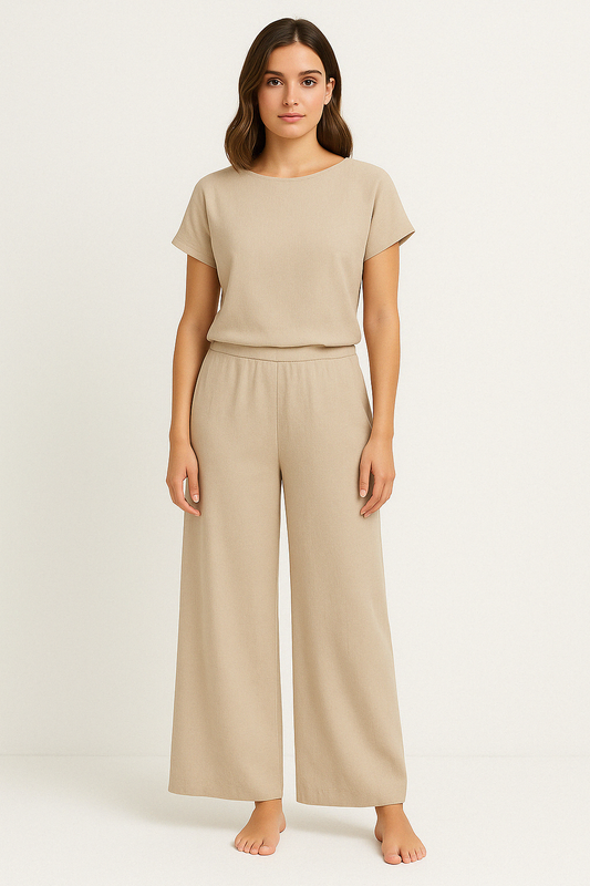 Women’s Two-Piece Set – Relaxed Fit Breathable Blend – Crew Neck Top – Wide-Leg Pants