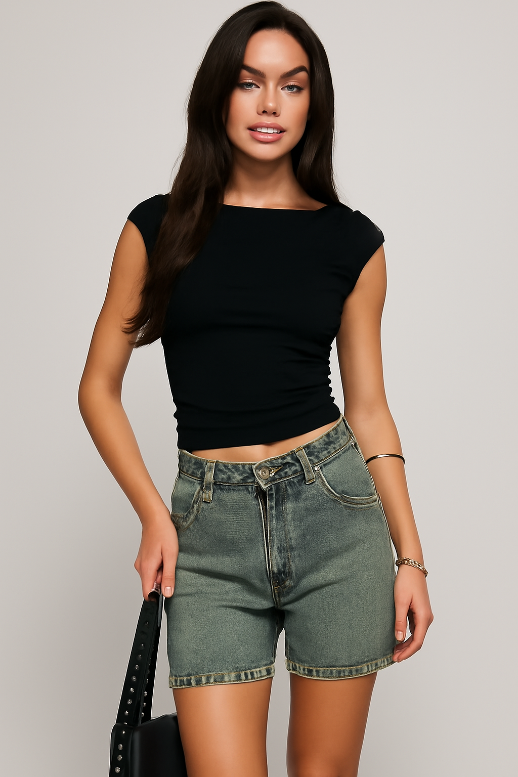 Women’s Denim Shorts – Mid-Rise – Relaxed Fit – Button Zip – 5-Pocket Casual Style