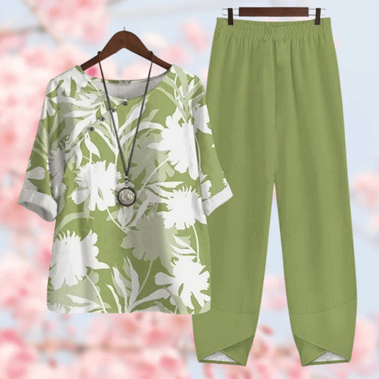 Women’s Two-Piece Set – Relaxed Fit – Cotton Blend – Elbow Sleeve – Button Detail