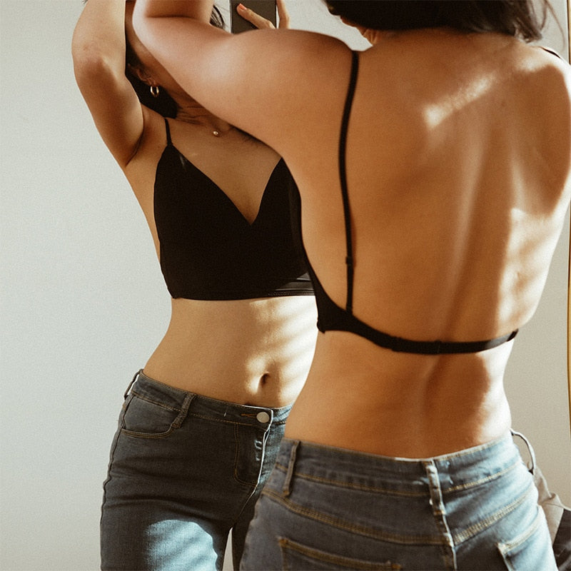 Women’s Bralette – Slim Fit – V-Neck – Adjustable Straps – Breathable Blend – Light Support