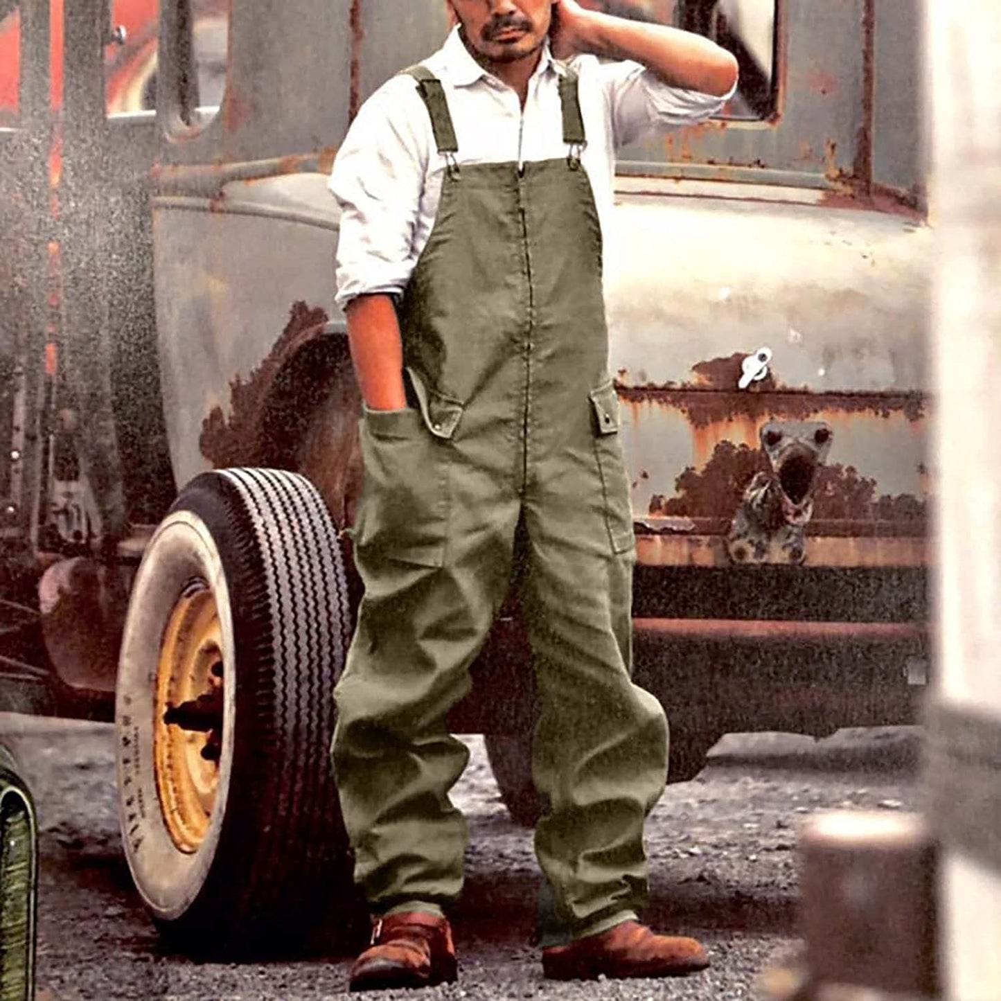 Men’s Work Overalls – Relaxed Fit – Natural Fibers – Adjustable Straps – Utility Pockets