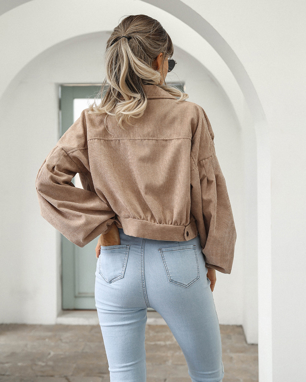 Women’s Cropped Jacket – Oversized Fit – Corduroy Texture – Balloon Sleeves – Chest Pockets