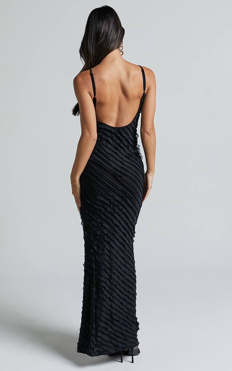 Women’s Evening Maxi Dress – Slim Fit – V-Neck – Strappy – Textured Fabric