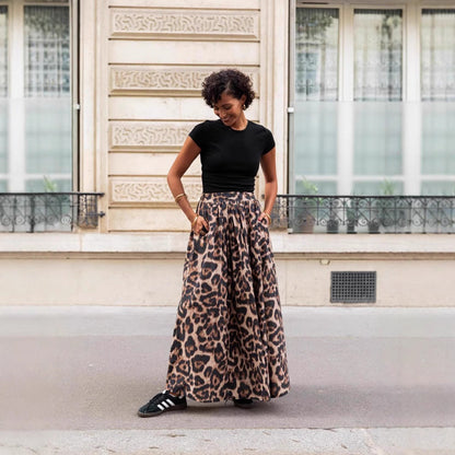 Women’s Full-Length Skirt – Flared Silhouette – Pleated Design – Lightweight Fabric