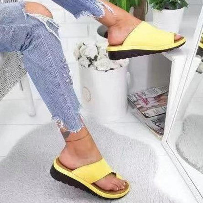 Women’s Wedge Heel Slippers – Orthopedic Support – Open Toe – Slip-On Fit – Casual Wear