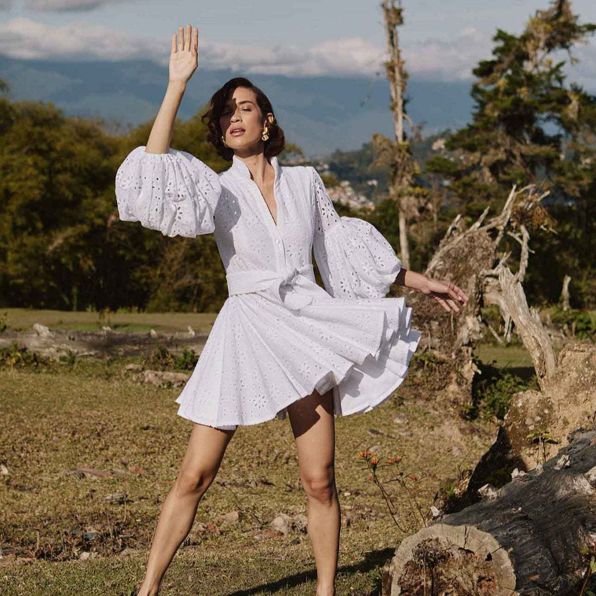 Women’s A-Line Dress – 100% Cotton – Eyelet Lace – Puff Sleeve – Tie Waist – Button Front