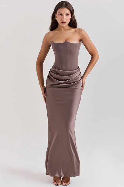 Women's Strapless Satin Evening Gown – Mermaid Silhouette – Full-Length Formal Dress
