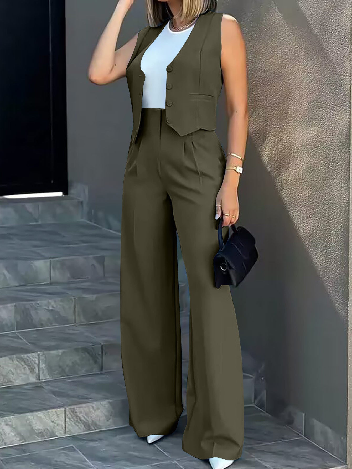 Women’s Two-Piece Set – Structured Fit – Cropped Vest – Button Front – Formal Style