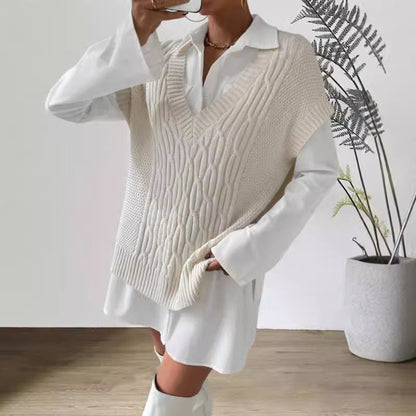 Women’s Sweater Vest – Cable Knit Wool Blend – Oversized Fit – Deep V-Neck Ribbed Hem