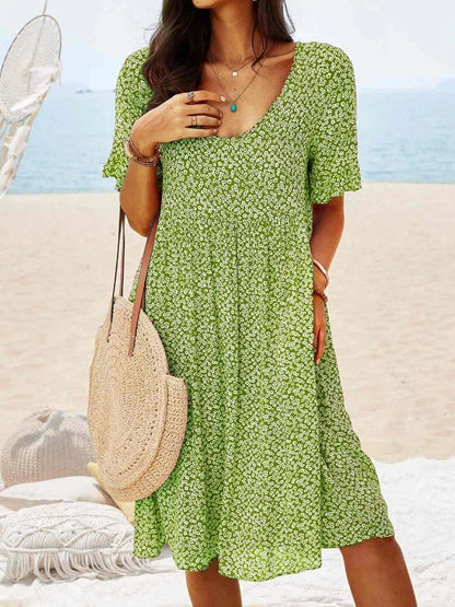 Women's Midi Dress - V-Neck - Short Sleeve - Floral Print - Relaxed Fit - Lightweight