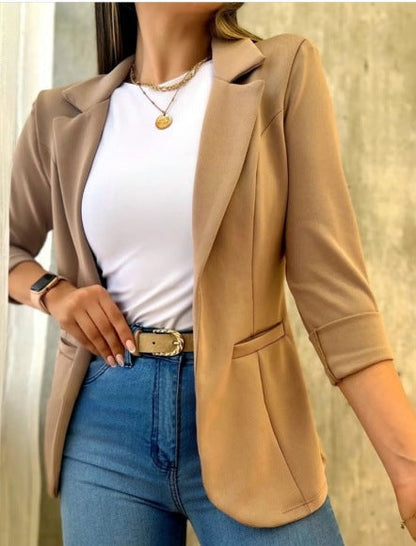 Women’s Suit Jacket – Tailored Fit – Long Sleeve – Notched Lapel – Hip Length Structured