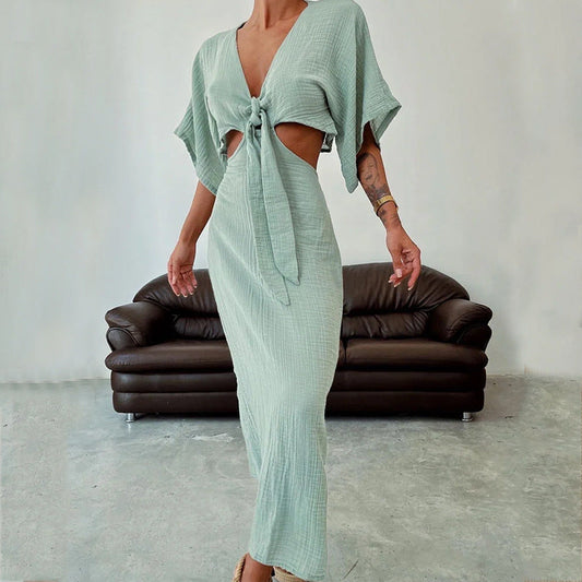 Women’s Maxi Dress – Slim Fit – V-Neck – Waist Cut-Out – Backless – Tie Front