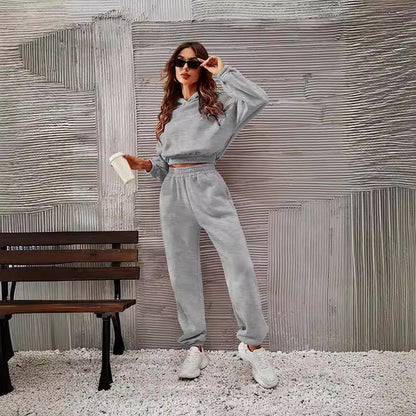 Women’s Hoodie and Pants Set – Soft Cotton – Relaxed Fit – Ribbed Cuffs – Athleisure