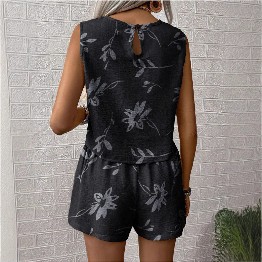 Women’s Two-Piece Set – Relaxed Fit – Sleeveless Crop Top and Shorts – Breathable Blend