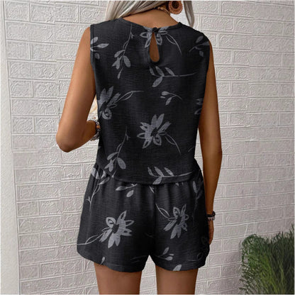 Women’s Two-Piece Set – Relaxed Fit – Sleeveless Crop Top and Shorts – Breathable Blend