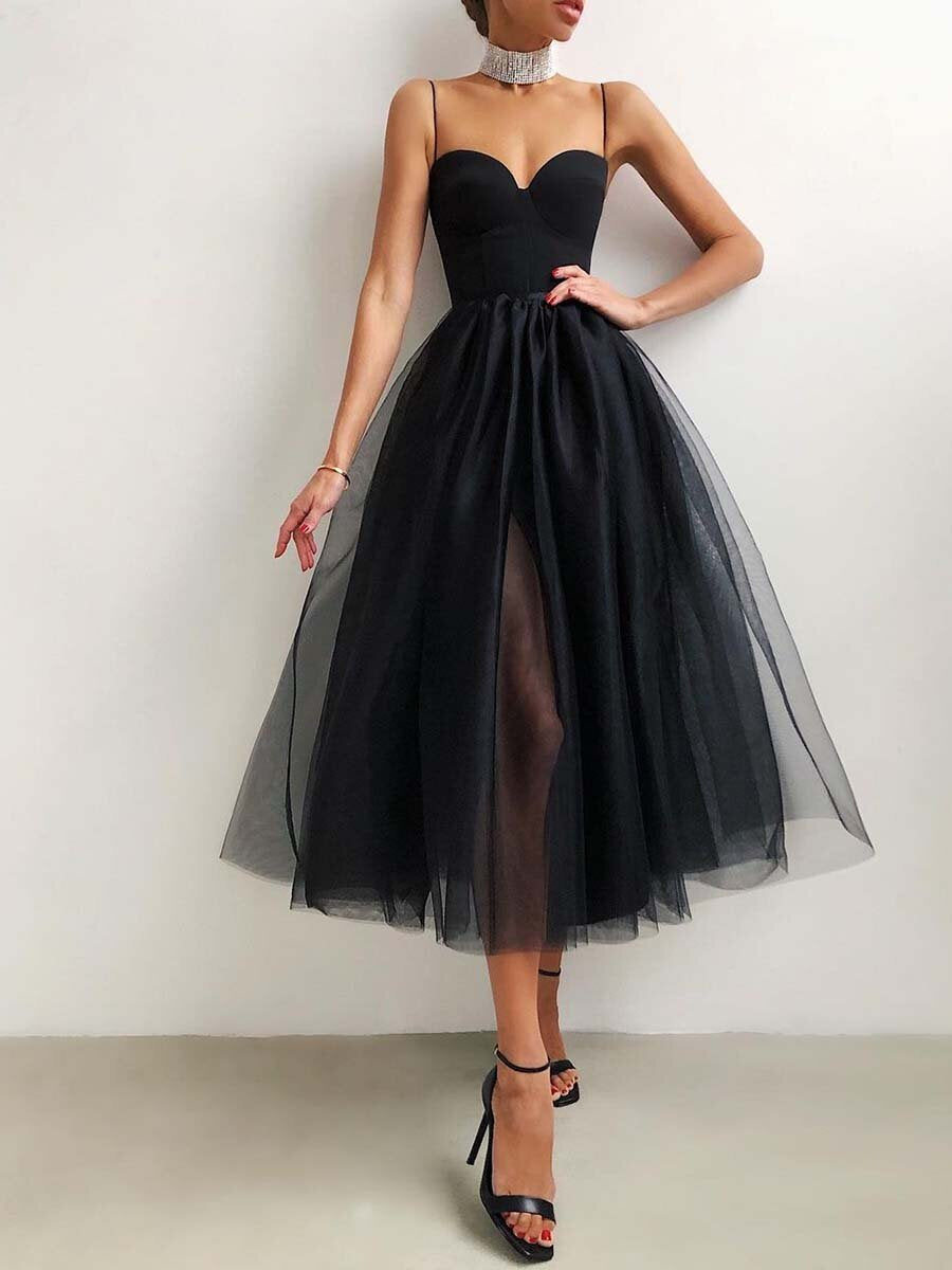 Elegant Women's Evening Dress - Sweetheart Neckline - Tulle Skirt