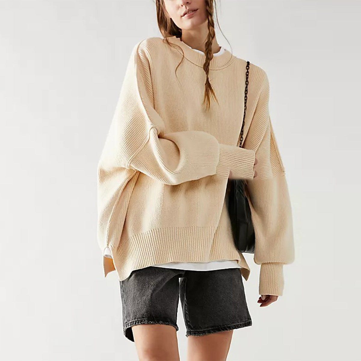 Women’s Pullover Knit Sweater – Oversized Fit – Long Sleeve – Side Slits – Textured Knit