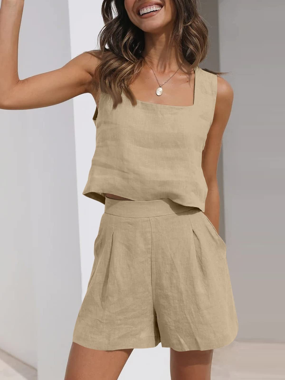 Women’s Two-Piece Set – Linen Blend – Cropped Sleeveless Top – High Waist Pleated Shorts