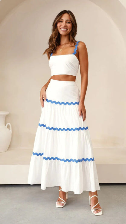 Women’s Two-Piece Set – Strapless Crop Top – Tiered Maxi Skirt – Wavy Trim