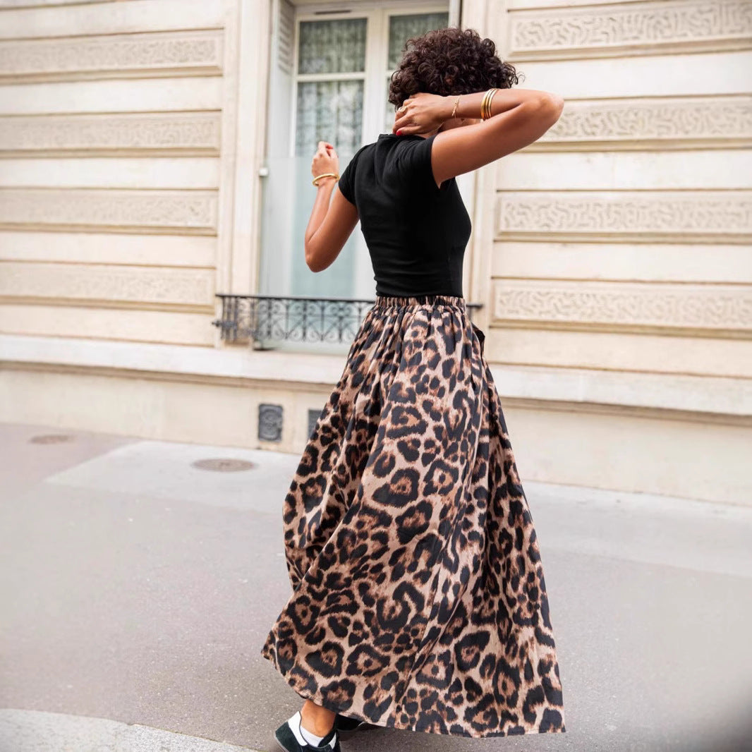 Women’s Full-Length Skirt – Flared Silhouette – Pleated Design – Lightweight Fabric