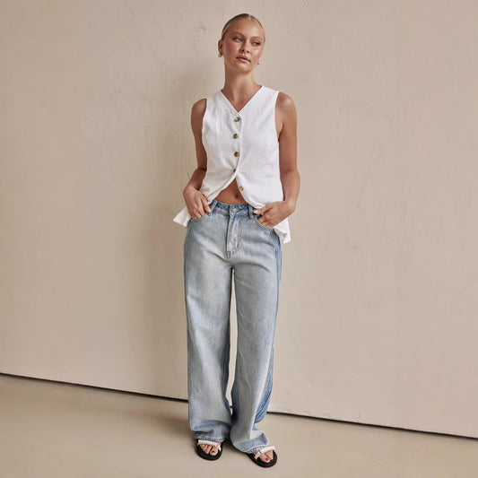 Women’s Wide-Leg Jeans – High Rise – Relaxed Fit – Washed Denim – Casual Style