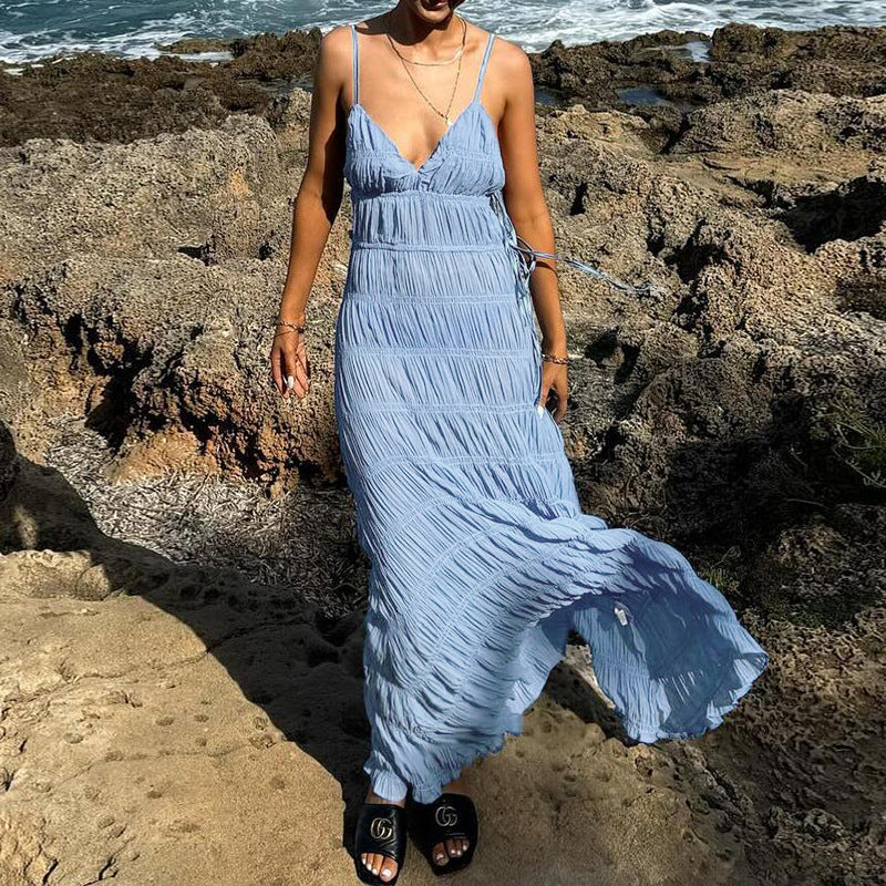 Women’s Maxi Dress – Slim Fit – V-Neck – Ruched – Spaghetti Straps – Backless