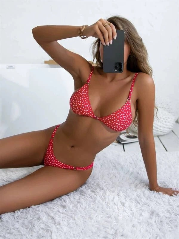 Women’s Triangle Bikini Set – Minimal Coverage – Quick-Dry Stretch Fabric – Floral Design