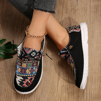 Women’s Slip-On Shoes – Woven Upper – Floral Tapestry – Casual Fit