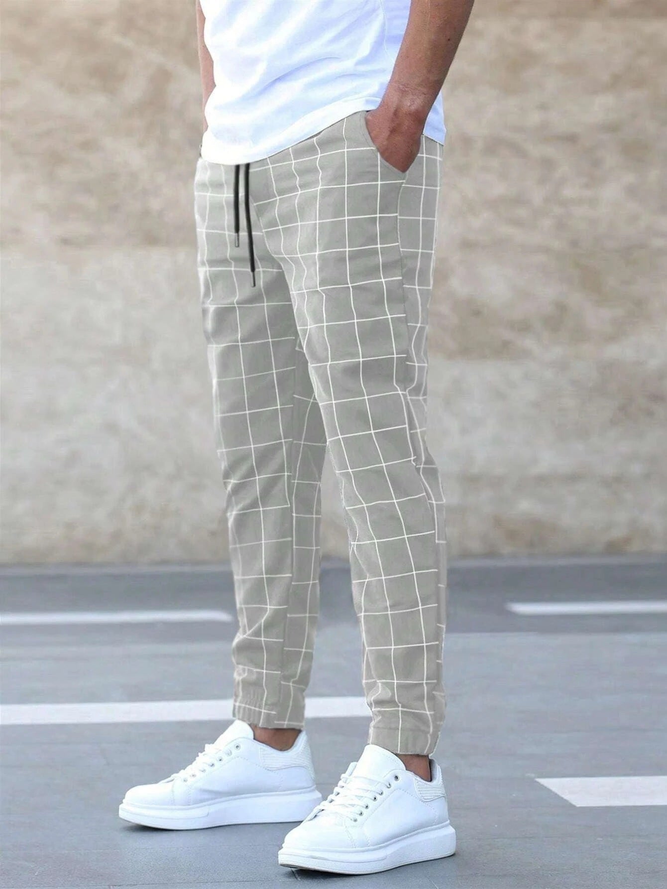 Men’s Jogger Pants – Cotton Blend – Tapered Fit – Grid Pattern – Elastic Waist