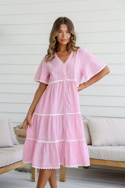 Women’s Midi Dress – V-Neck – Loose Fit – Tiered with Lace Trim – Short Sleeve Cotton