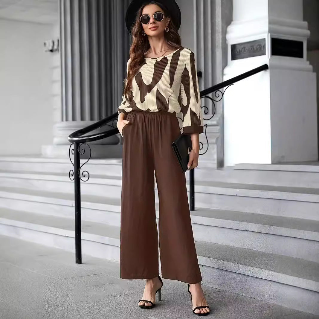 Women’s Knit Top and Pants Set – Abstract Print – Loose Fit – Round Neck – Mid Sleeve Casual Style