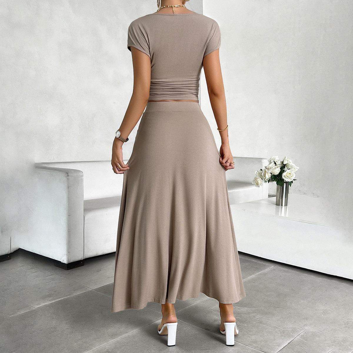 Women’s Crop Top and Skirt Set – Slim Fit Ruched Top – Full-Length Flowing Skirt
