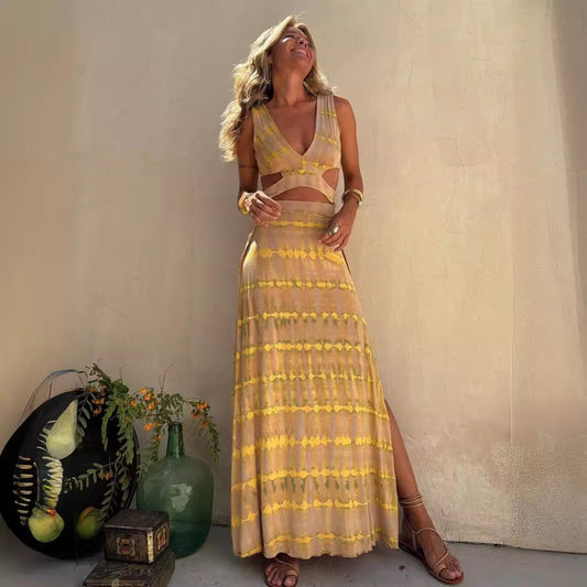 Women’s Maxi Dress – Slim Fit – V-Neck – Waist Cut-Out – Breathable Bold Print